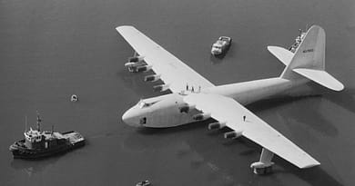Spruce Goose Amphibious aircraft Image