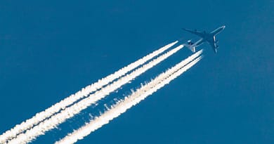 contrails